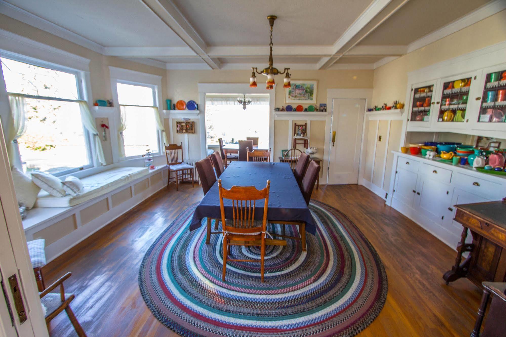 Rose River Inn B&B Astoria Exteriér fotografie
